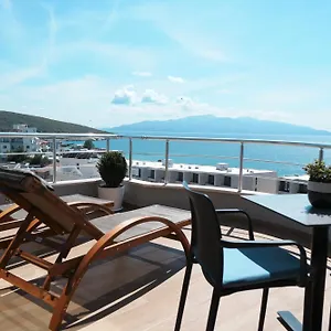 Hotel Blue Sky, Sarandë